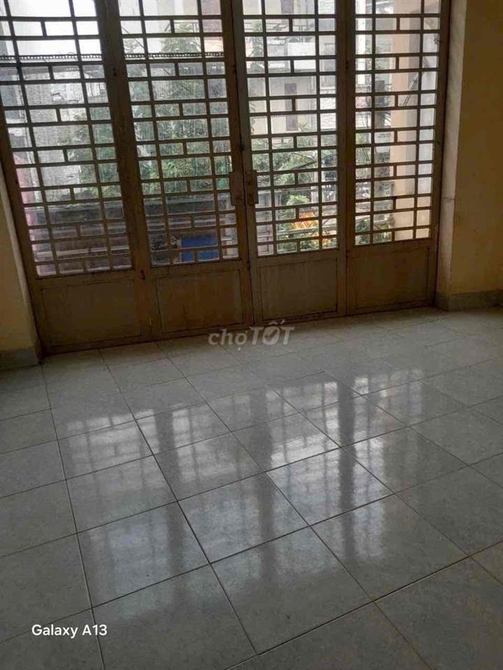 Cho thuê nhà MTKD 4,2x12M- gần chợ Tân Trụ- Trường Chinh- Tân Bình