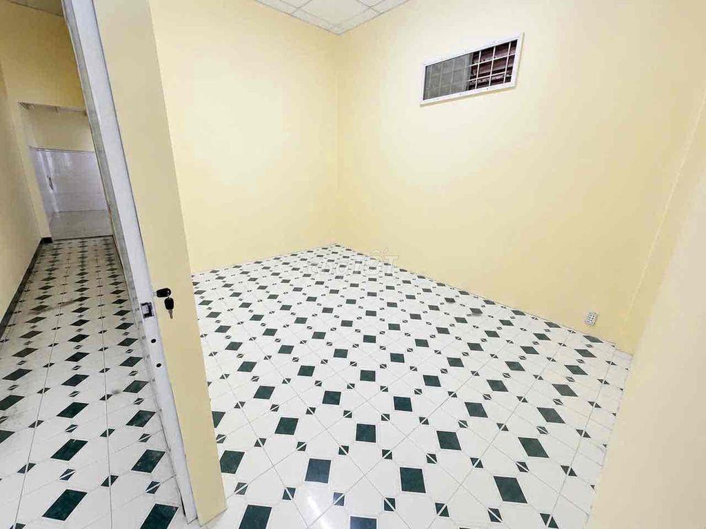 nhà cấp4 góc 2MT dt 54m2 p16
