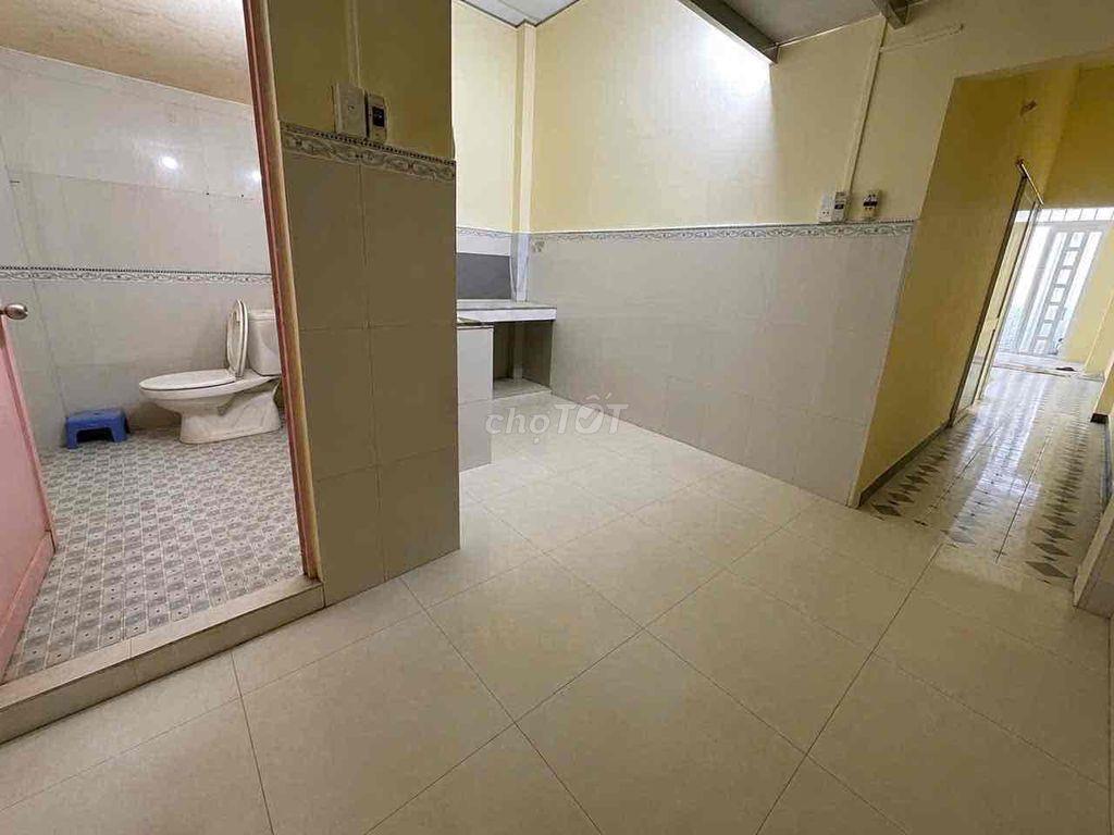 nhà cấp4 góc 2MT dt 54m2 p16