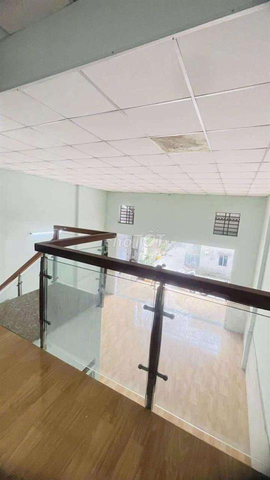 Hẻm xe hơi 92 M2 , NGANG 6,5 chỉ 4,x tỷ 