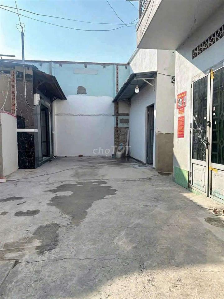 Hẻm xe hơi nhà mới 50 M2 , chỉ 2,x tỷ