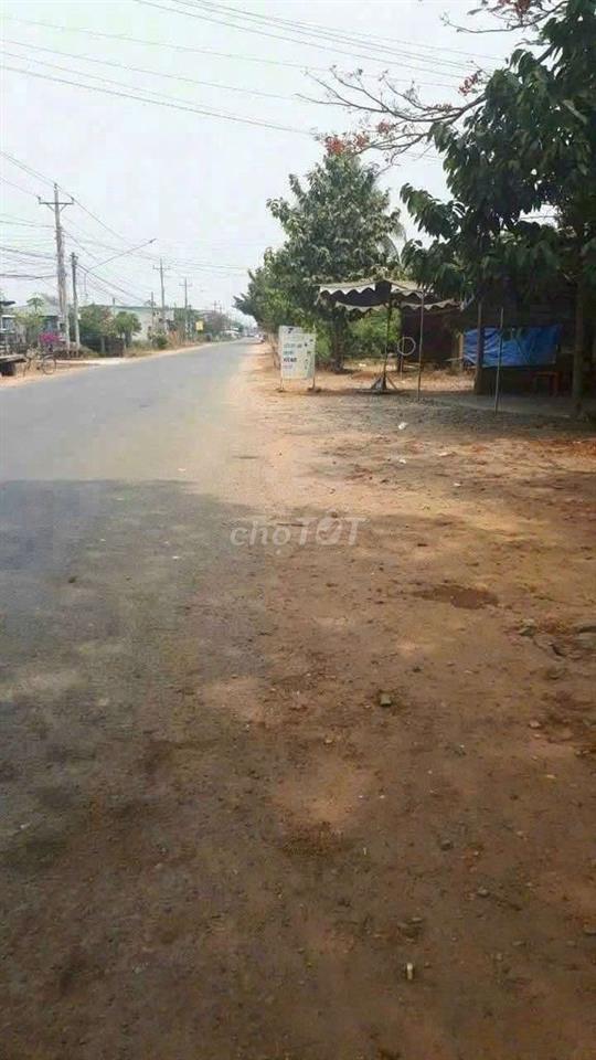 Đất mặt tiền TL 825 Đức Hoà Long An 500 M2