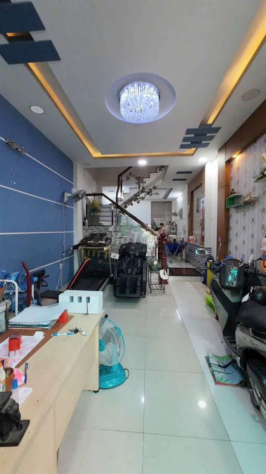 Hẻm xe hơi 70 M2 , chỉ 4,15 tỷ Quận 12