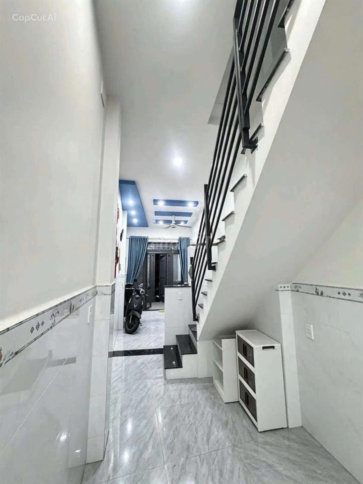 Hẻm xe hơi , 4 tầng mới tinh chỉ 3,x tỷ 
