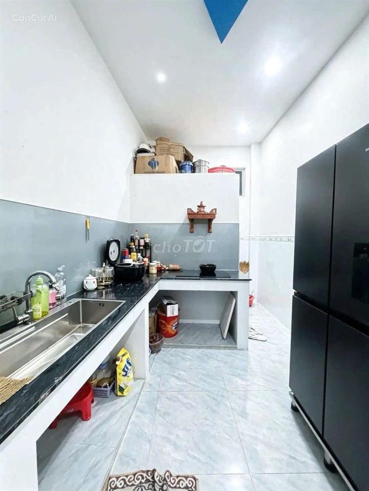 Hẻm xe hơi , 4 tầng mới tinh chỉ 3,x tỷ 