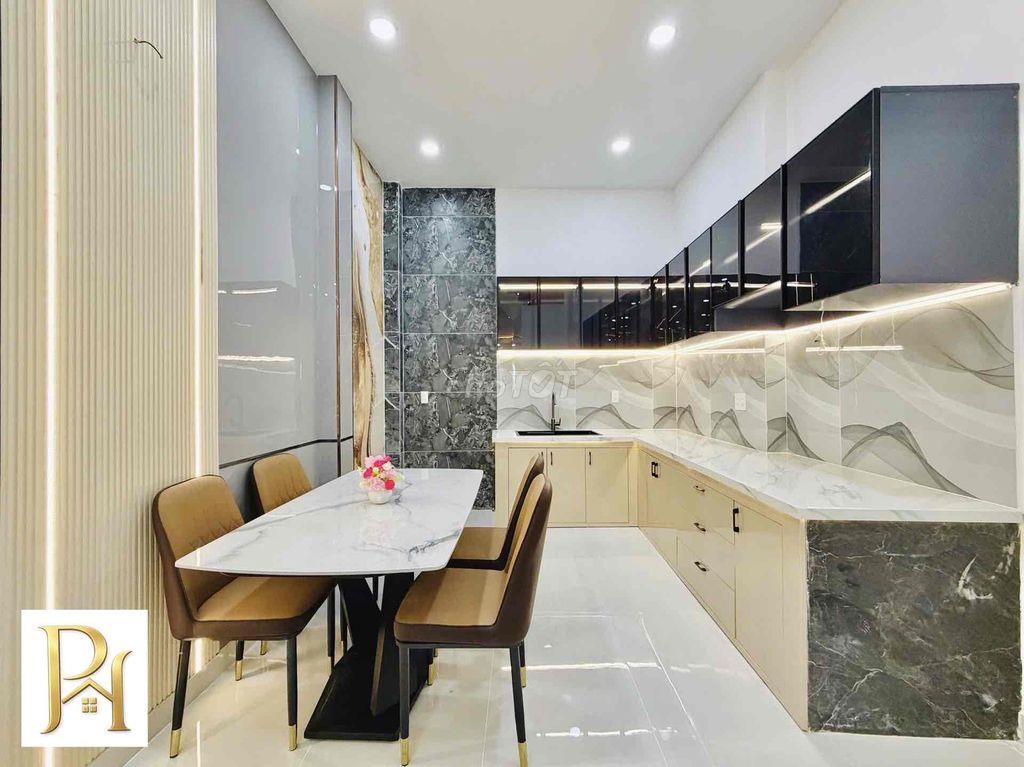 Sát HXH, nhà mới đẹp, 55m2, 4 tầng, khu sầm uất, Nguyễn Văn Khối, 5.xT
