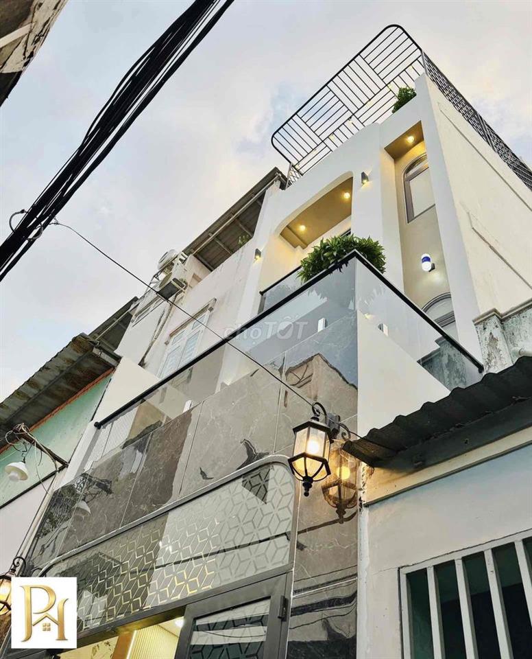 Sát HXH, nhà mới đẹp, 55m2, 4 tầng, khu sầm uất, Nguyễn Văn Khối, 5.xT