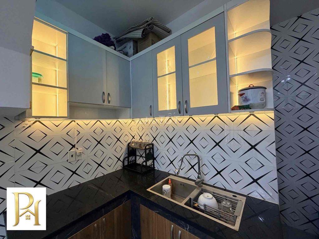 Sát HXH, 50m2 sử dụng, 2 tầng, 2 phòng ngủ, Phạm Văn Chiêu, nhỉnh 3T
