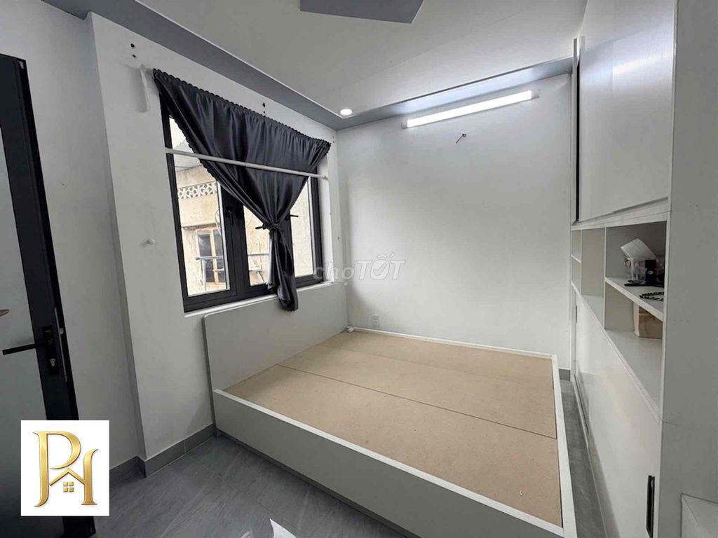 Sát HXH, 50m2 sử dụng, 2 tầng, 2 phòng ngủ, Phạm Văn Chiêu, nhỉnh 3T