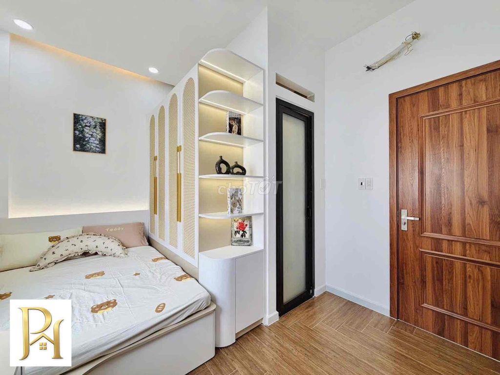 Nhà mới, 3 tầng, NT cao cấp, sát HXH, 4 pn, Phạm Văn Chiêu, 5.xT