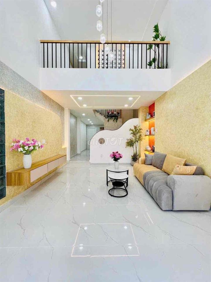 NHÀ BÁN 4x15,5 , ĐÚC 4 TẤM PHƯỜNG 9. GÒ VẤP.