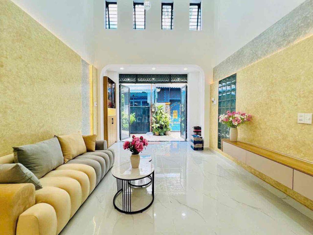 NHÀ BÁN 4x15,5 , ĐÚC 4 TẤM PHƯỜNG 9. GÒ VẤP.