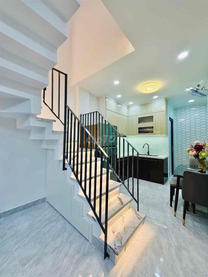 Bán nhà sổ hồng riêng Gò Vấp