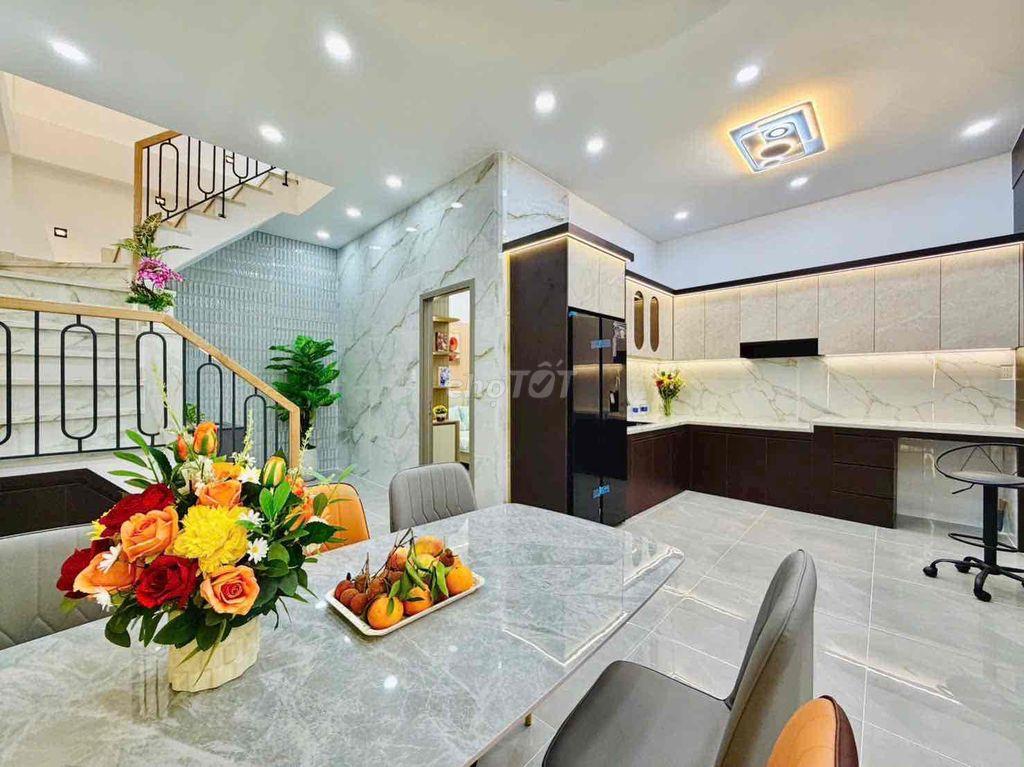 NHÀ BÁN ĐƯỜNG QUANG TRUNG.P8 GÒ VẤP