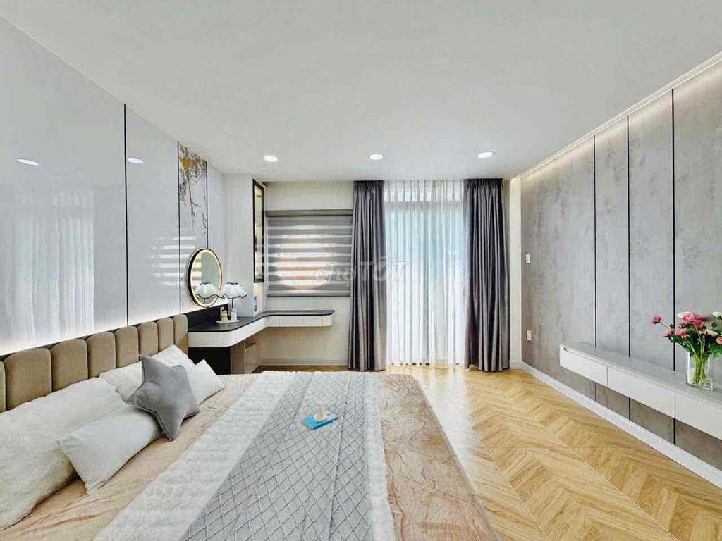 Nhà phố hẻm đường Nguyễn Kiệm . phường 3