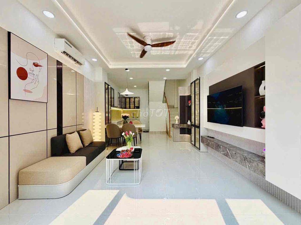 Nhà phố hẻm đường Nguyễn Kiệm . phường 3