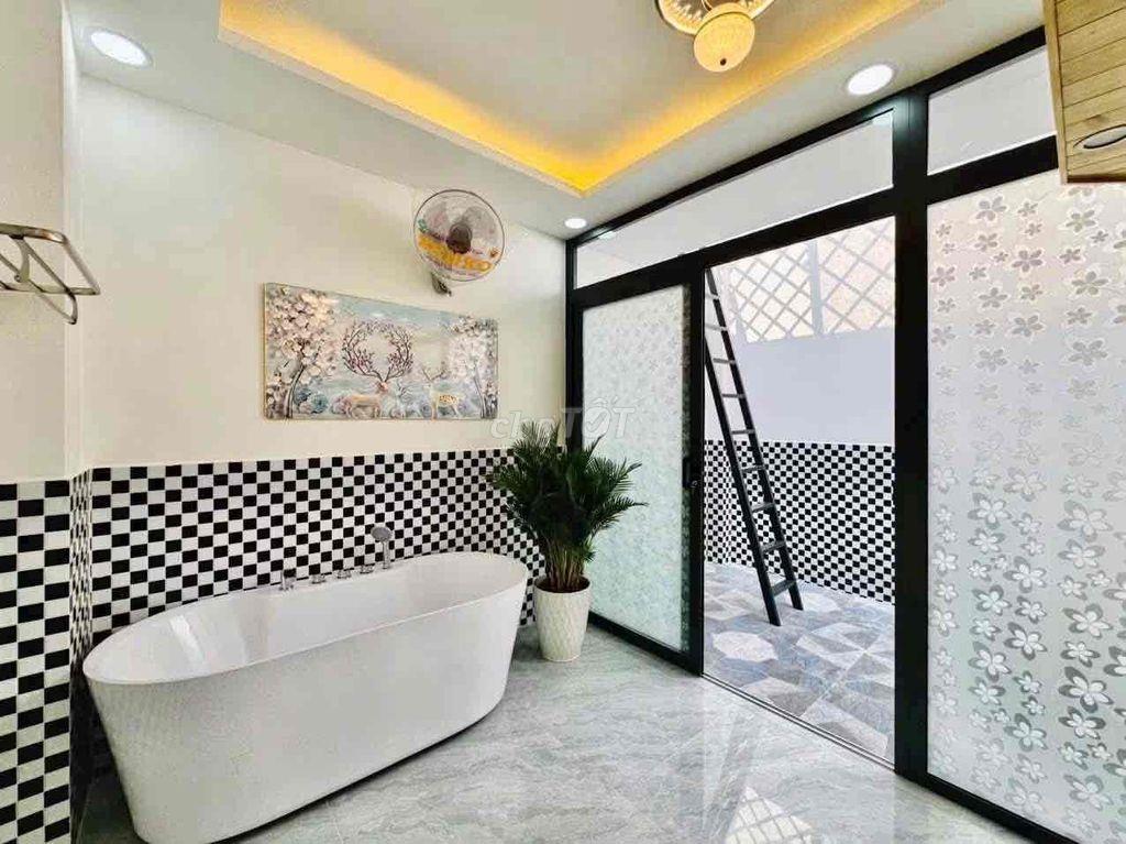NHÀ PHỐ THANG MÁY GIÁ CHỈ 7,9 tỷ