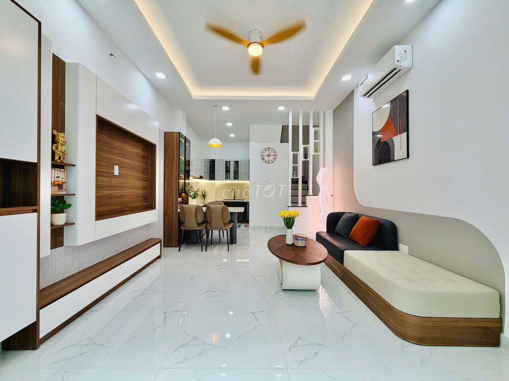 NHÀ ĐẸP HUỲNH VĂN BÁNH, PHÚ NHUẬN | 5 TẦNG | 4PN, 5WC | 7.15 TỶ