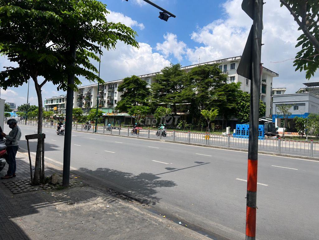 Bán nhà mặt tiền Dương Quảng Hàm, quận Gò Vấp