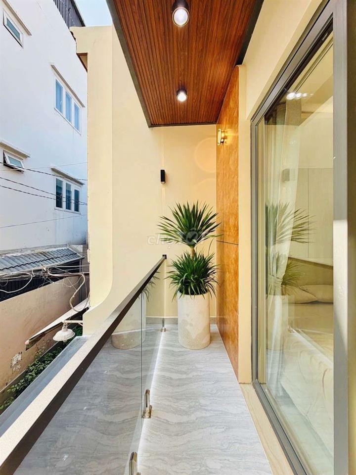Nhà mới xây hẻm 1trục 1411 Phan Văn Trị giá 6ty55 
