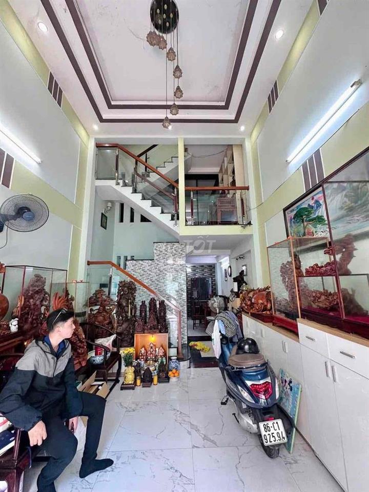 Bán nhà 1trục 2 mặt tiền hẻm Quang Trung