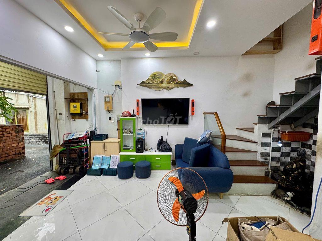BÁN NHÀ PHƯỜNG 11 GÒ VẤP - DTCN 30,6M2 GIÁ 3T