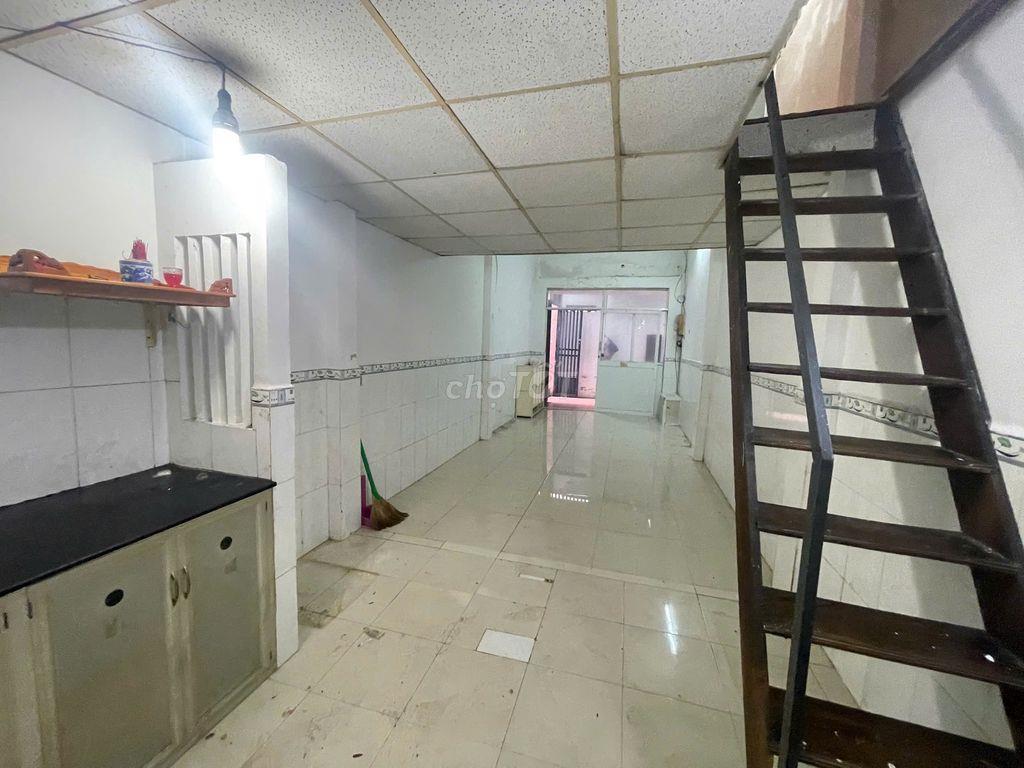43M2 - bán đất tặng nhà đang cho thuê 6tr/tháng - P8 Gò Vấp