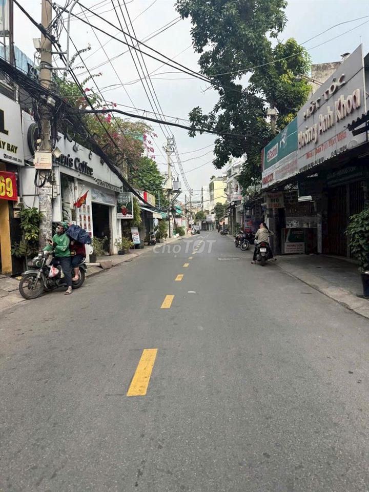 NHÀ NGUYÊN CĂN 5PN - 12TR/THÁNG - NGUYỄN VĂN CÔNG PHƯỜNG 3 GÒ VẤP