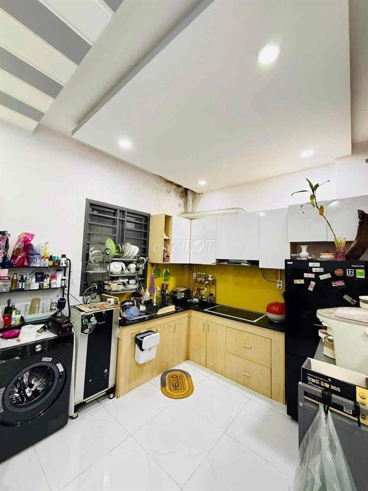 NHÀ PHẠM VĂN CHIÊU - 40m2 - 2 TẦNG 2 PHÒNG NGỦ - HẺM RỘNG RÃI