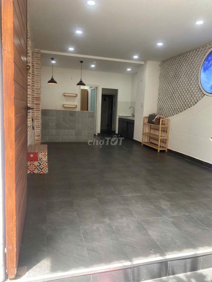 CHO THUÊ MẶT BẰNG KINH DOANH - HẺM 5M - NGAY LOTTE MART - 7TR/TH