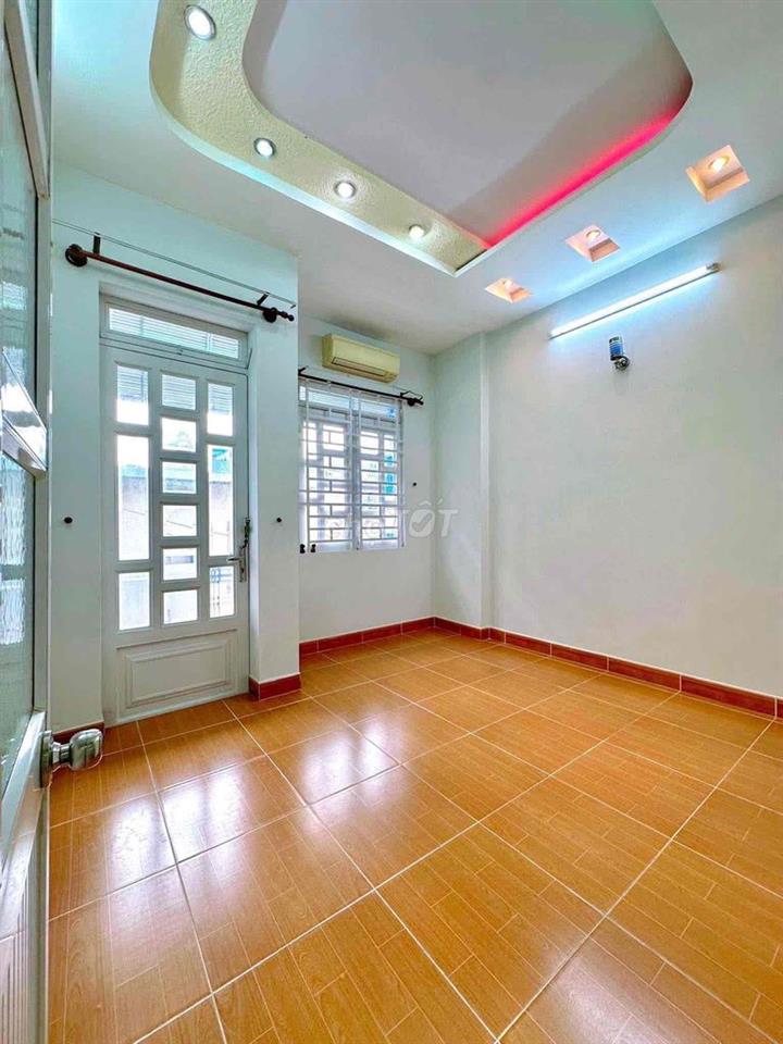 NHÀ ĐƯỜNG SỐ 8 - THỐNG NHẤT - 32m2 - TRỆT LẦU CÓ SÂN ĐỂ XE RỘNG RÃI