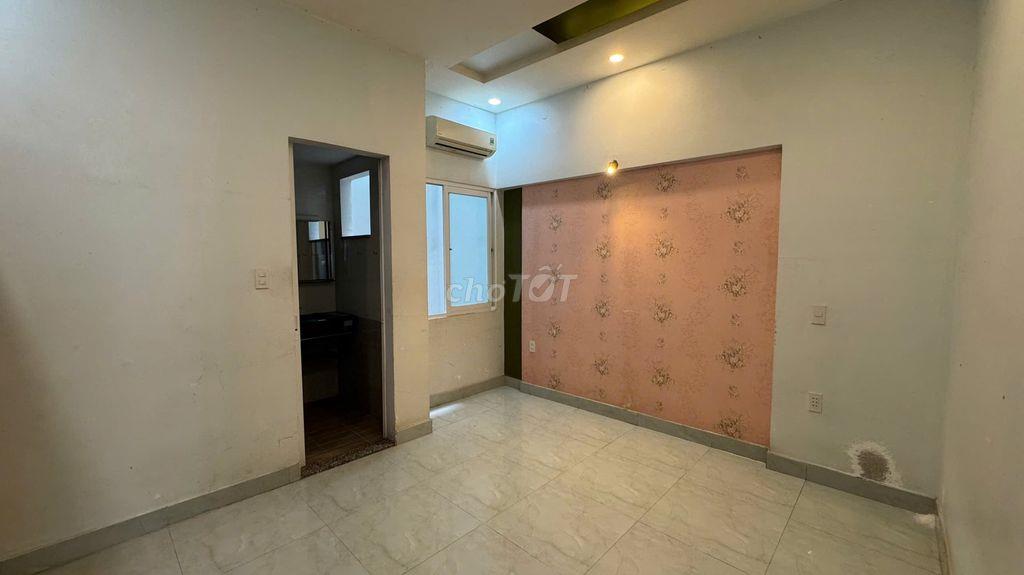 4x15 - nở hậu - 4 tầng BTCT - Hoàng Sa Phường 7 Quận 3 - 61,7M2