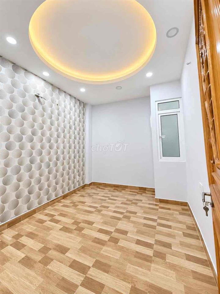 NHÀ 40m2 - LÊ VĂN THỌ PHƯỜNG 16 - 3 TẦNG LẦU - CHỈ NHỈNH 4T