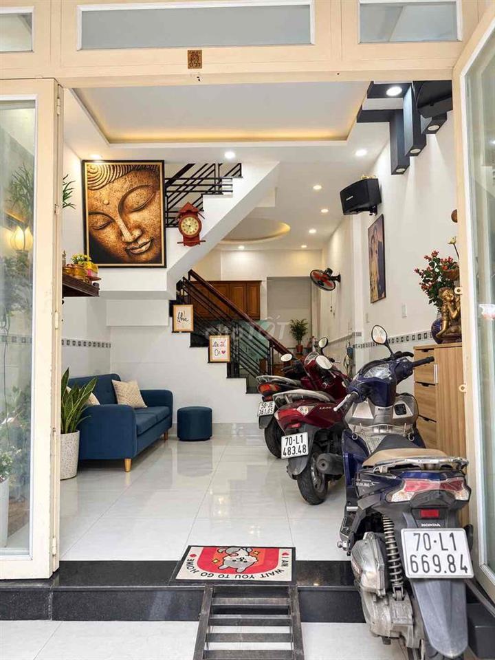 NHÀ 35m2 HẺM XE HƠI - PHƯỜNG 9 - GÒ VẤP - TRỆT LẦU ĐÚC BTCT
