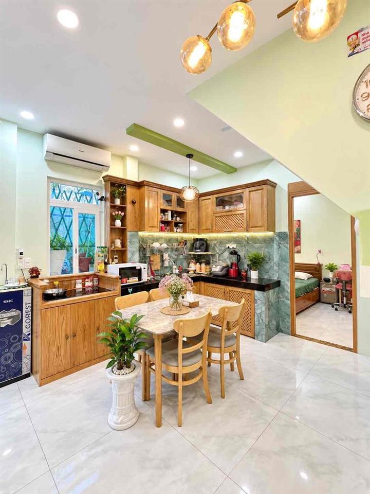 NHÀ 50m2 - HẺM XE HƠI - GẦN NGUYỄN KIỆM - CÔNG VIÊN GIA ĐỊNH