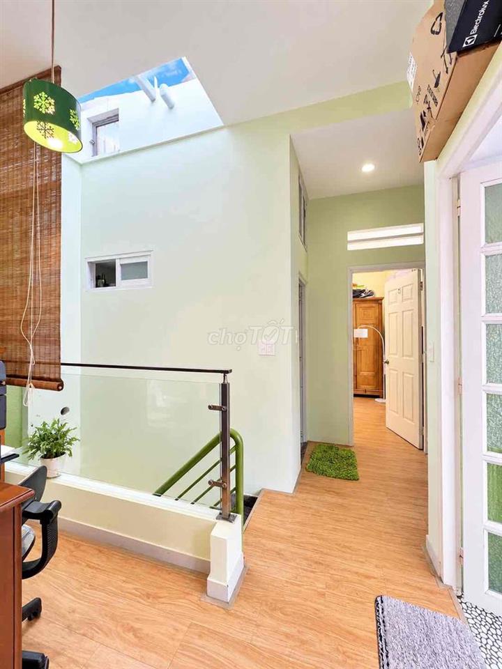 NHÀ 50m2 - HẺM XE HƠI - GẦN NGUYỄN KIỆM - CÔNG VIÊN GIA ĐỊNH