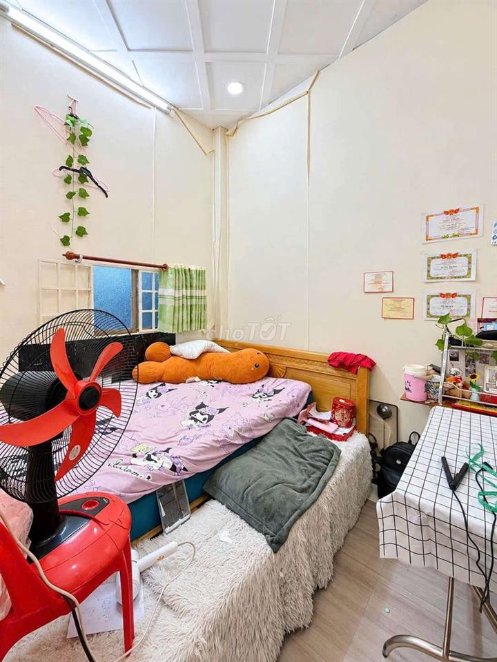 Nhà 2 Lầu Sân Thượng - Quang Trung - Gần Ngã 5 Giáp Phú Nhuận