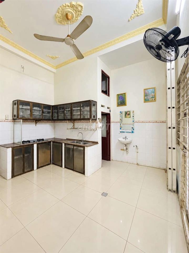 42m2 - NGUYỄN TƯ GIẢN - PHƯỜNG 12 - TRỆT LẦU ĐÚC BTCT - 3T75