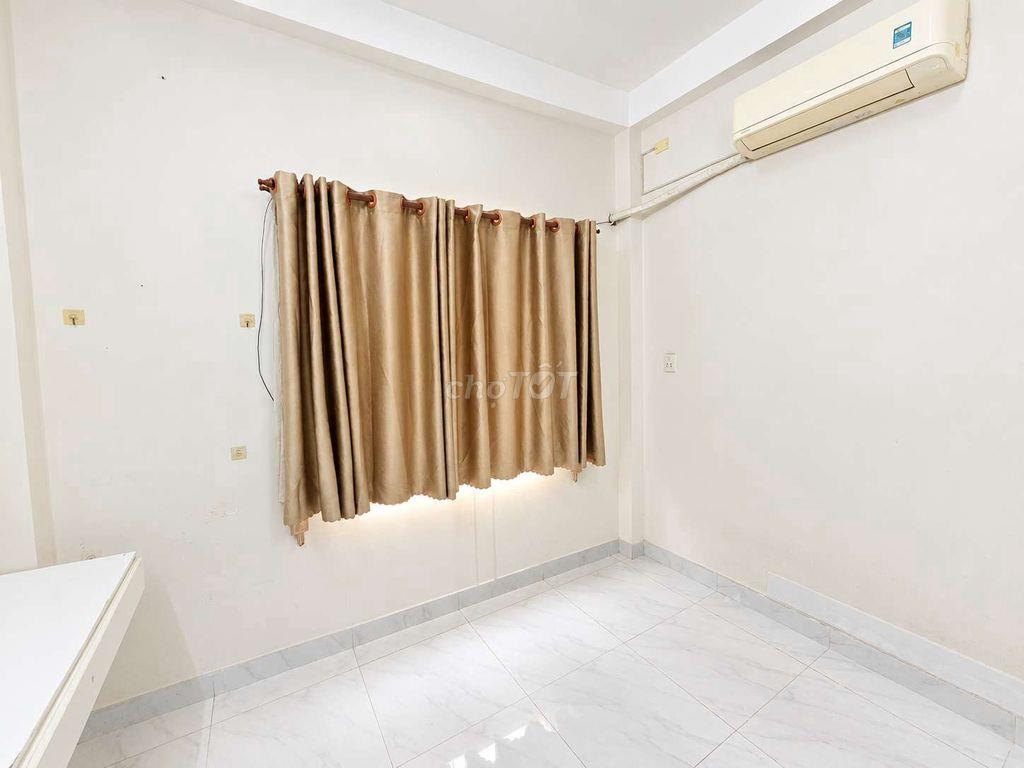 NHÀ 4 TẦNG LẦU BTCT - HOÀN CÔNG ĐỦ - HẺM THÔNG CHỢ THẠCH ĐÀ - 3 PN
