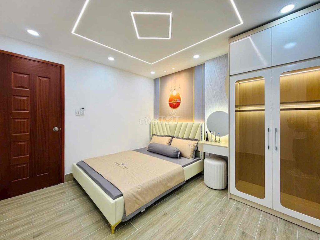 NHÀ ĐẸP BÙI QUANG LÀ • 3 Lầu - 3 Phòng Ngủ - Sân Thượng - Sổ Đẹp Không