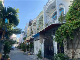 5.4 tỷ nhà 2 tầng. 50m2.HẺM OTO THÔNG PHAN HUY ÍCH. TÂN BÌNH
