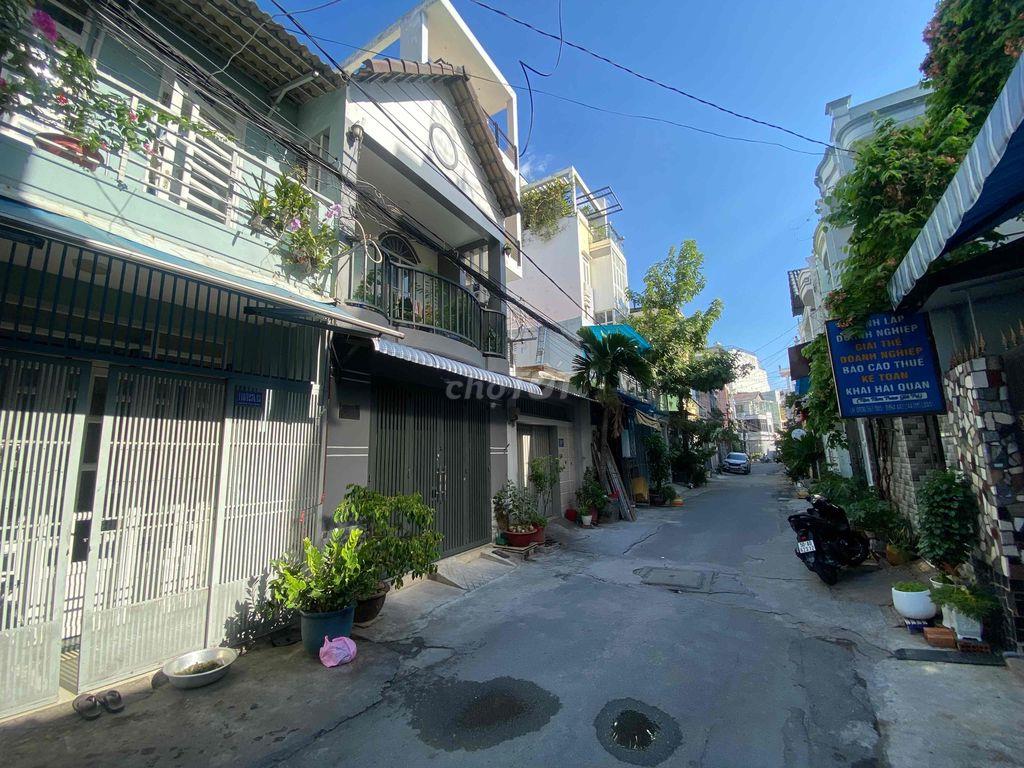 5.4 tỷ nhà 2 tầng. 50m2.HẺM OTO THÔNG PHAN HUY ÍCH. TÂN BÌNH