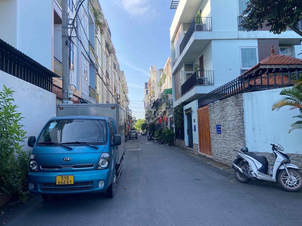 bán nhà 4 tầng. khu phân lô. đường nhụa 12m. NGUYỄN ẢNH THỦ. QUẬN 12