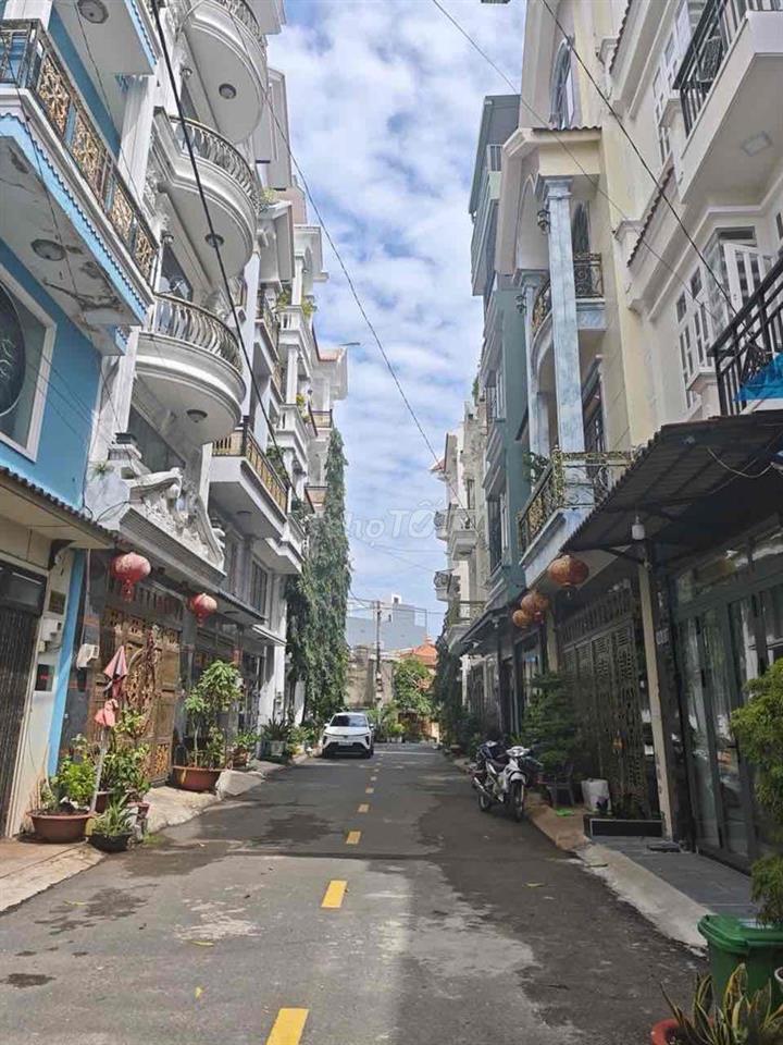bán nhà 5 tầng. khu phân lô. 5x12. Nguyễn Ảnh Thủ. quận 12