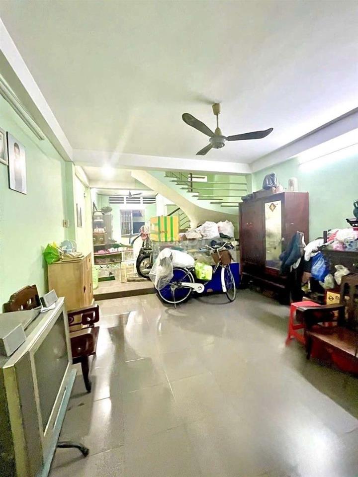Khu K300 Tân Bình – Nhà 4 Tầng, 6PN, Hẻm 10m, Ô Tô Đậu 24/7.
