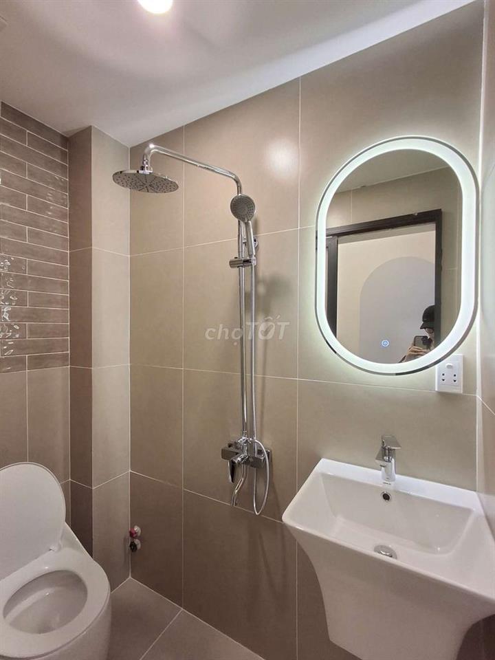 "35M² mà 4.9 Tỷ, không quy hoạch, lộ giới, hoàn công tại Phú Nhuận?" 😱