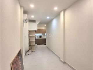 "35M² mà 4.9 Tỷ, không quy hoạch, lộ giới, hoàn công tại Phú Nhuận?" 😱