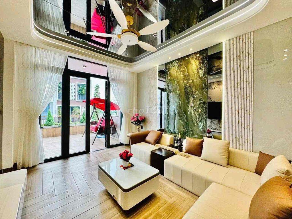 Cần bán gấp nhà mặt tiền ĐS4, Phường 11, Gò Vấp