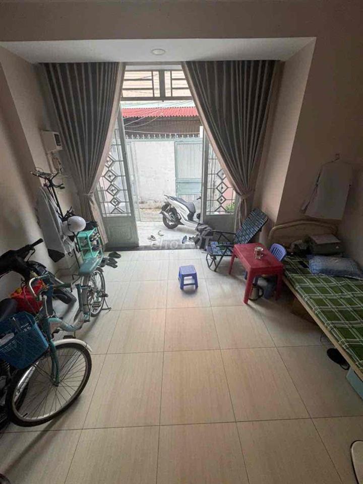 bán nhà đường Nguyễn tuân phường 1 quận gò
