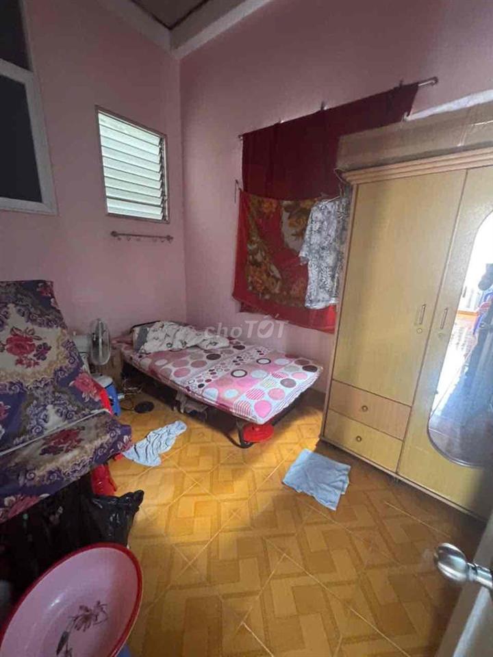 bán nhà đường Nguyễn tuân phường 1 quận gò